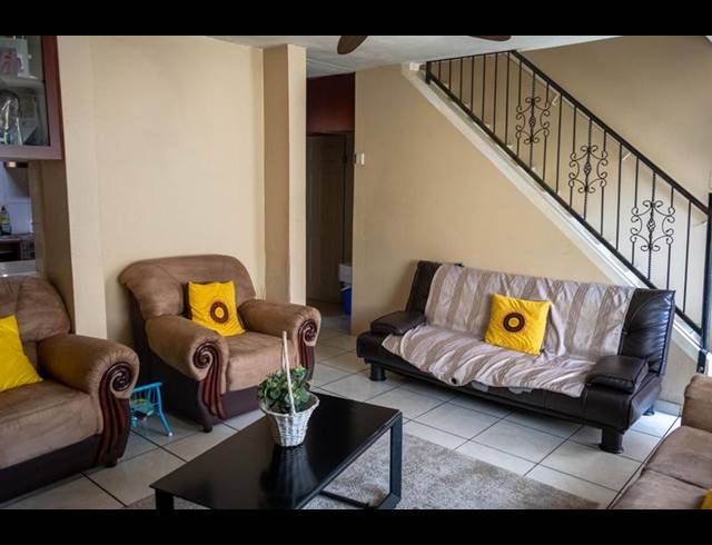 3 BEDROOM HOUSE FOR SALE IN SUNFORD